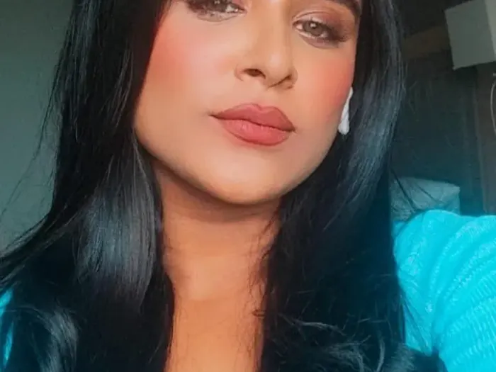 Tara Kapoor portrait 1
